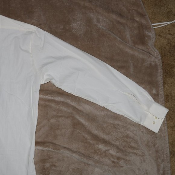 Classix Button Up Dress Shirt - Length 33 - Shoulders 19 - Arm Pits 23.5 - Picture 14 of 14